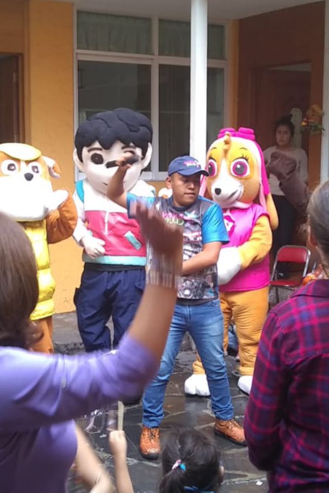 animandor-en-fiesta-infantil
